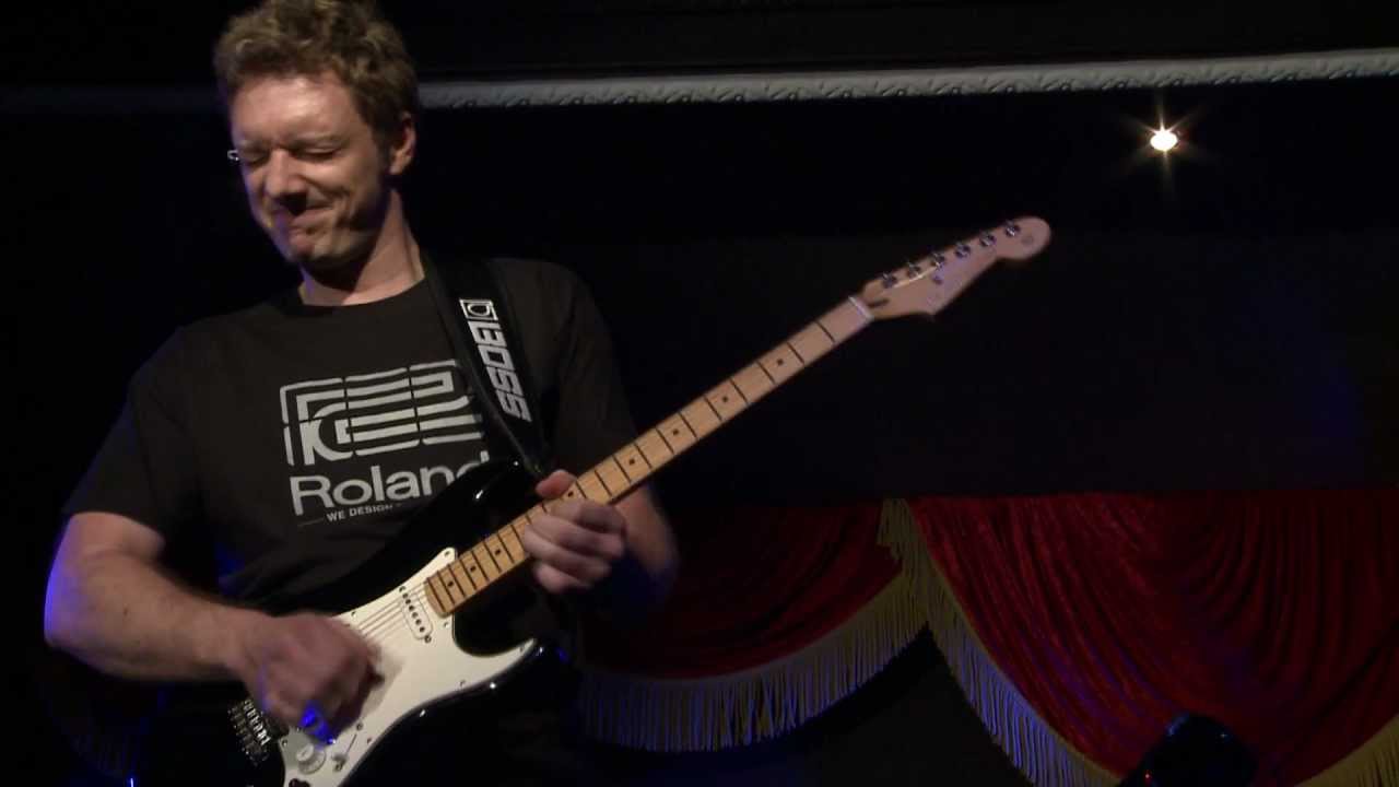 Boss GT100 Demonstration Featuring Roland Demonstrator Joshua Munday