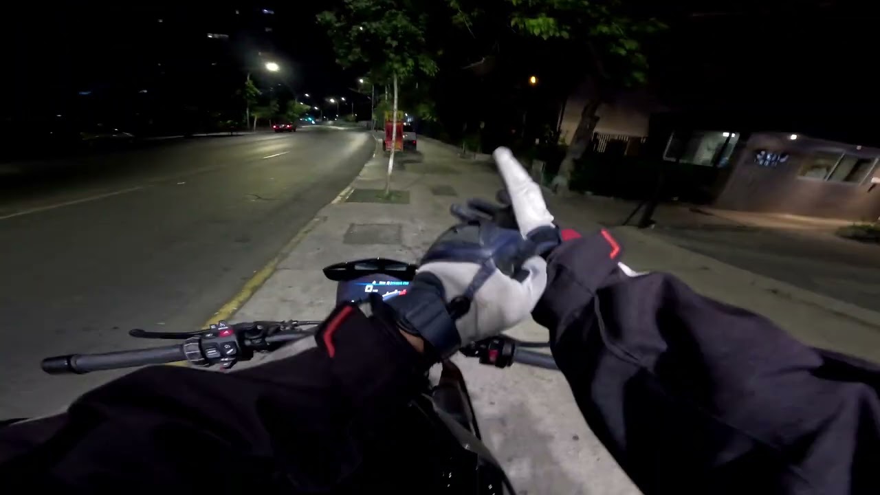 Una buena accion en navidad 🎅🎄♥️  Concientizando y ayudando 🙌. #navidad2025 #santiago #chileriders.