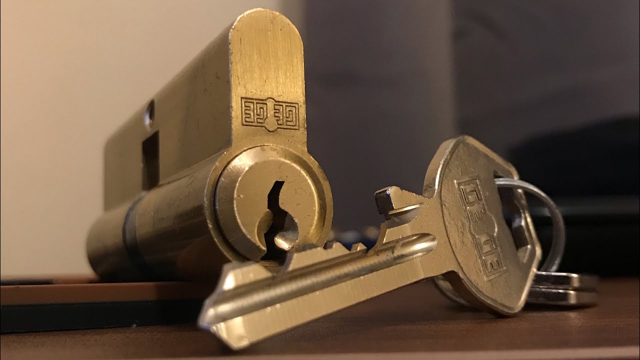 [14] GEGE Double Euro Cylinder Picked and Gutted (feat. HUK disassembly kit)