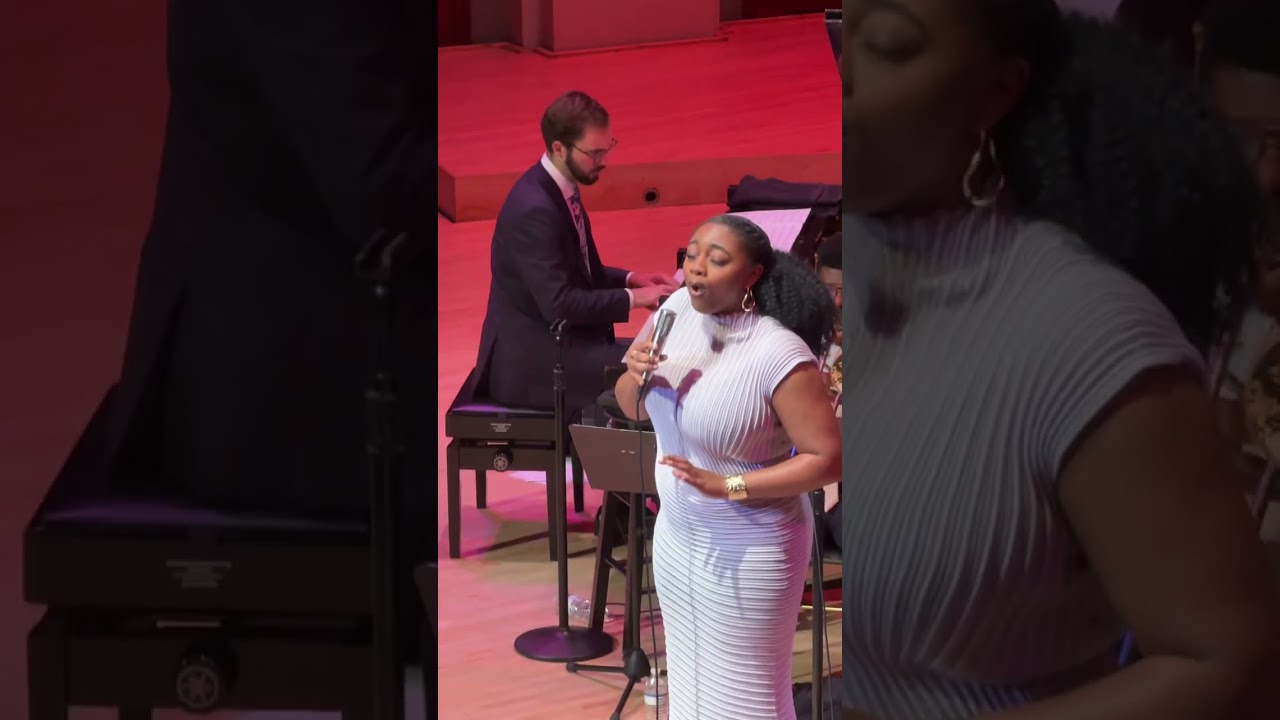 Samara Joy - You Stepped Out Of A Dream (LIVE)