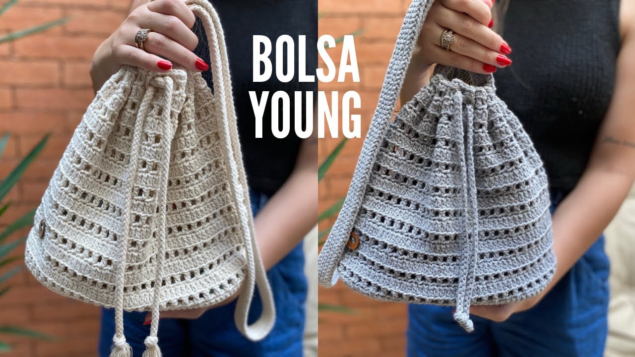 BOLSA DE CROCHÊ | BOLSA YOUNG - Bolsa Saco com base oval, linda e casual, muito prática no dia a dia