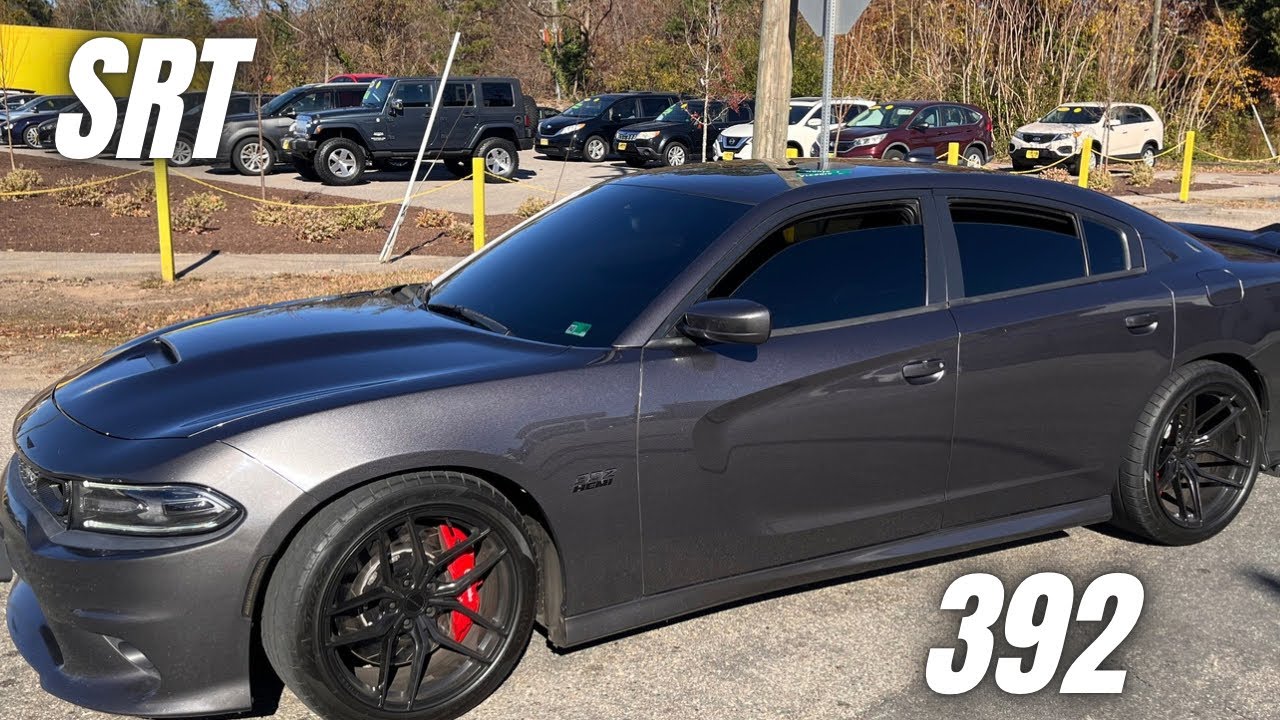 SRT 392 CHARGER TAKES OVER DOWNTOWN *SUPER LOUD