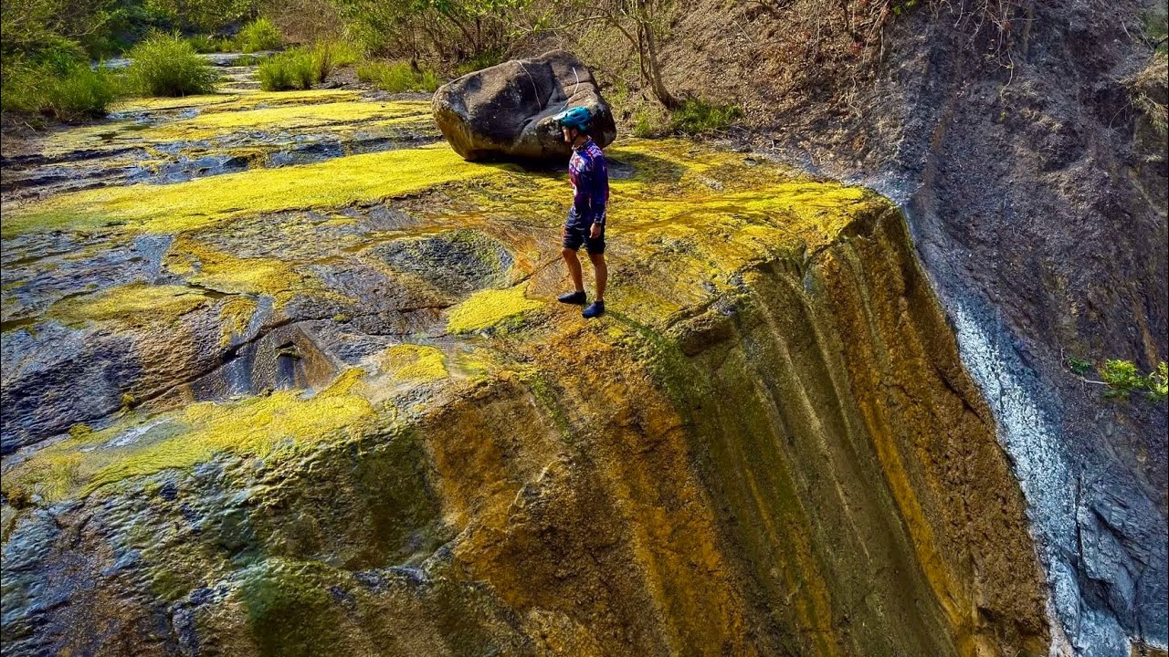 🦊白狐狸｜⛰️北湖呂山｜枯水期的士文溪發現驚艷彩壁｜💦石壁坑瀑布｜登山車｜MTB｜台灣林道｜Vlog