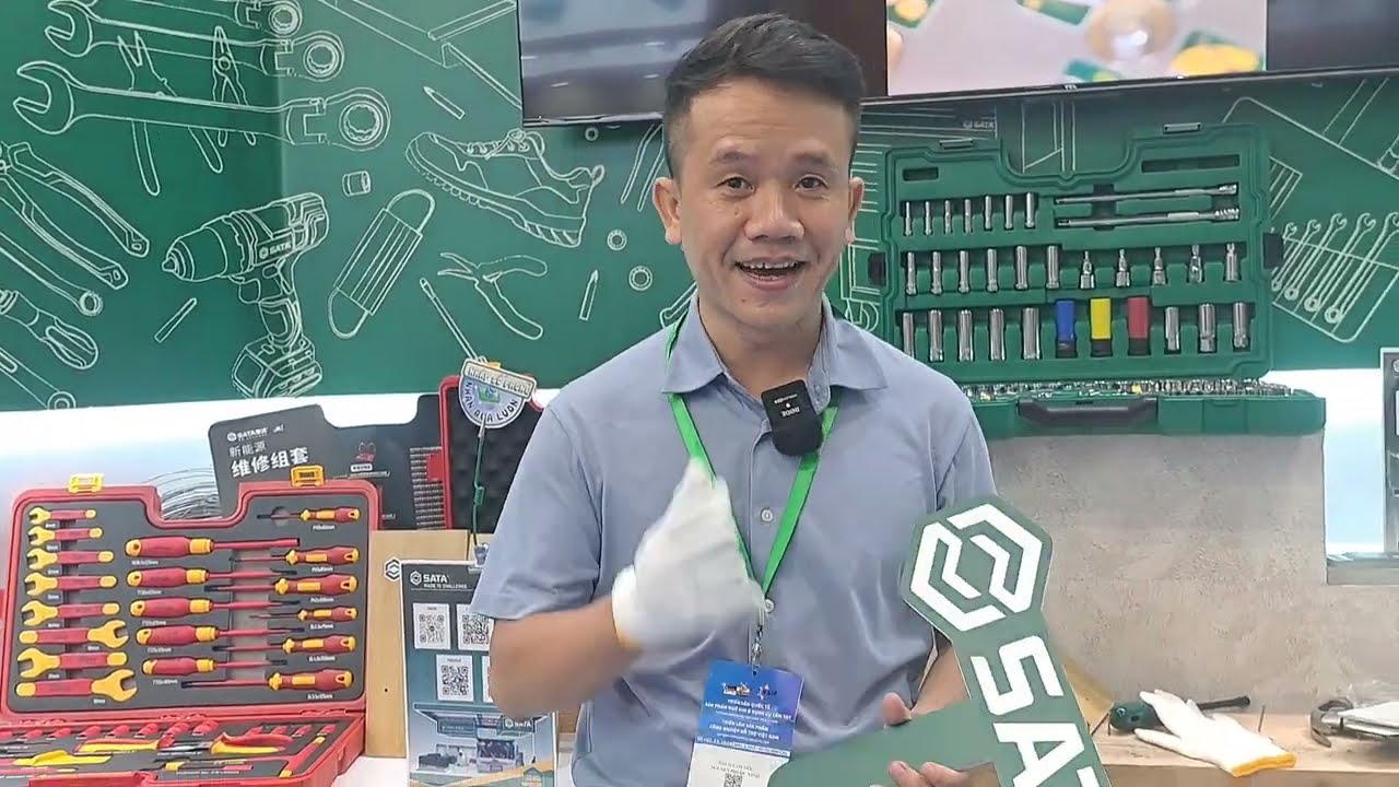 Ghé thăm gian hàng Sata tại hội chợ công cụ SECC quận 7