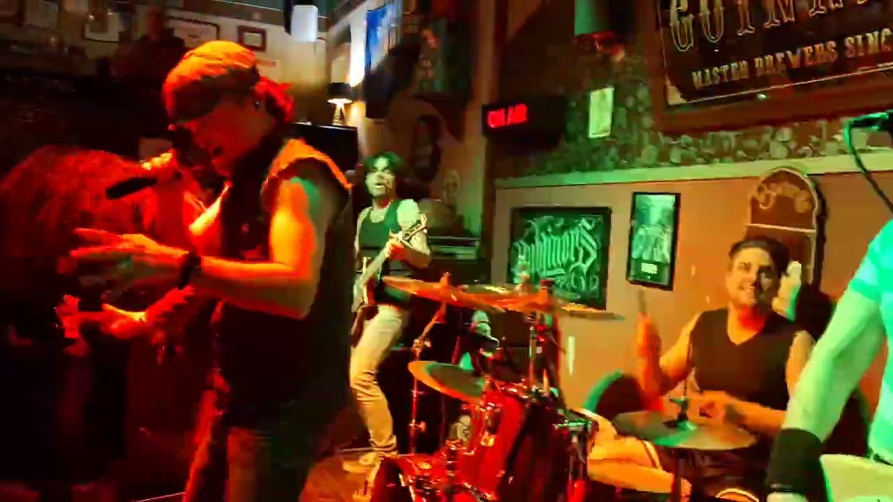 2024.11.22 23:03:25 High Voltage - The Italian Tribute to AC/DC - Villafranca di Verona