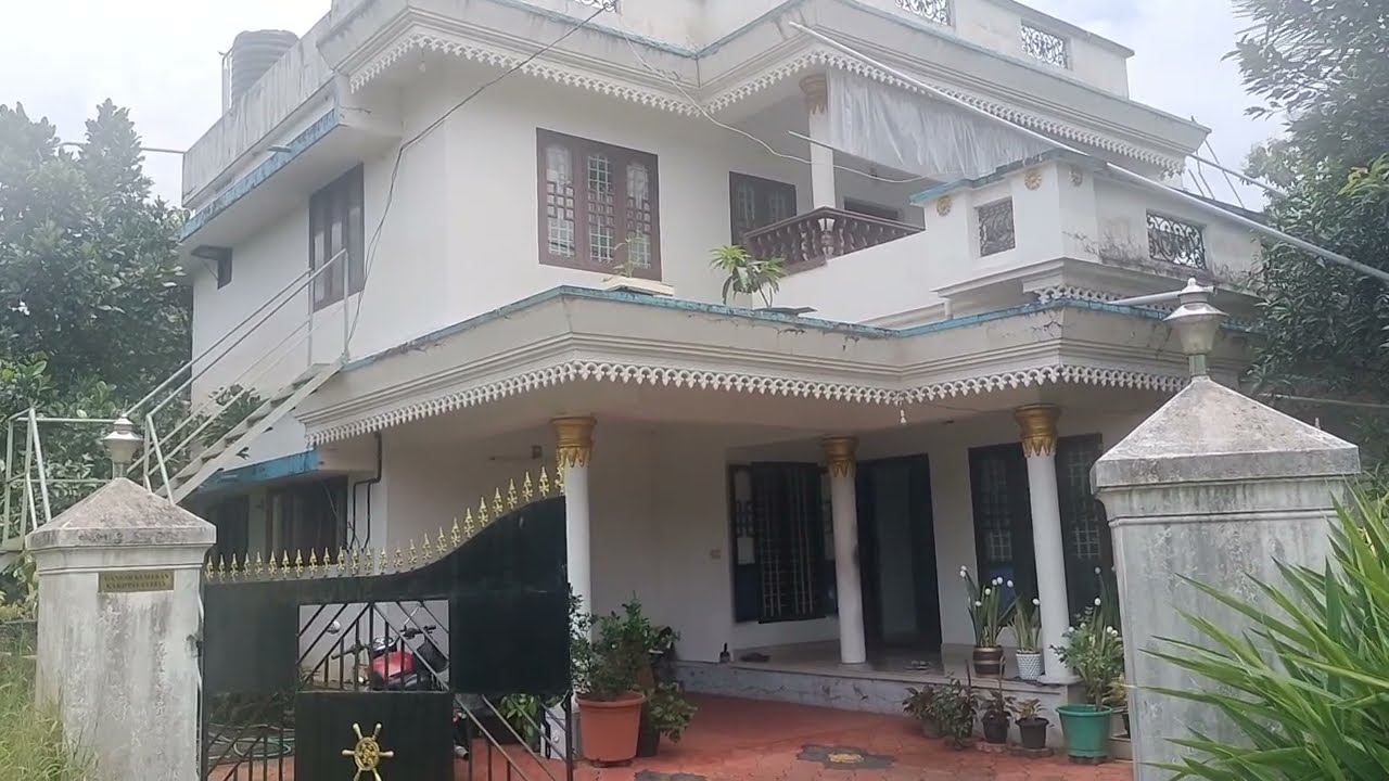 ചാലക്കുടിയിൽ 20200 sqft4Bhk വീട് വില്പനയ്ക്ക് 95 62 19 97 44 #Realestate (358)