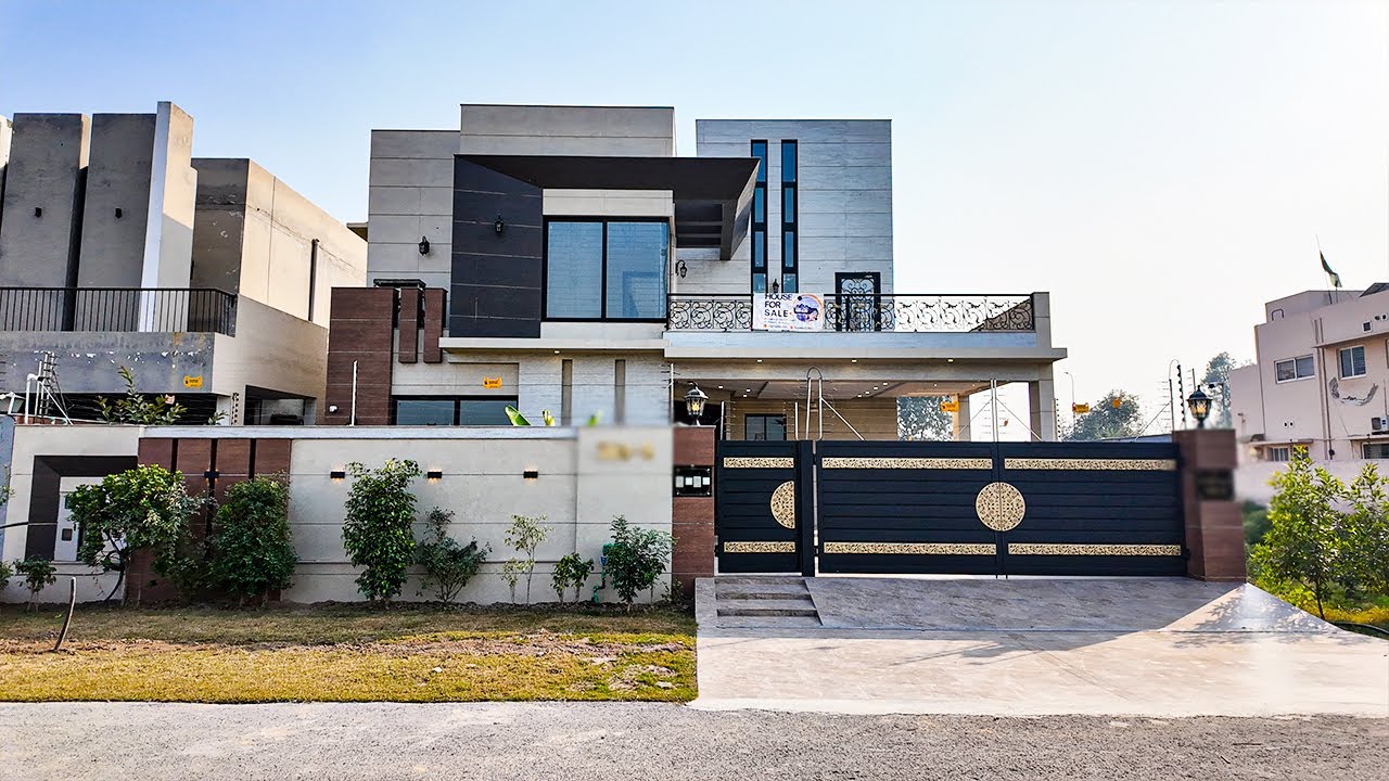 1 KANAL HOUSE FOR SALE IN DHA PHASE 8  BLOCK S LAHORE