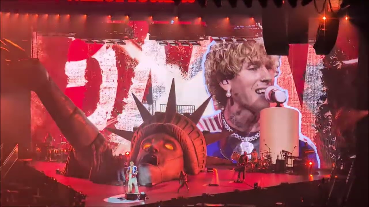 MGK - Tickets To My Downfall (full album set) & Highlights (Forum, Los Angeles CA 11/20/25)