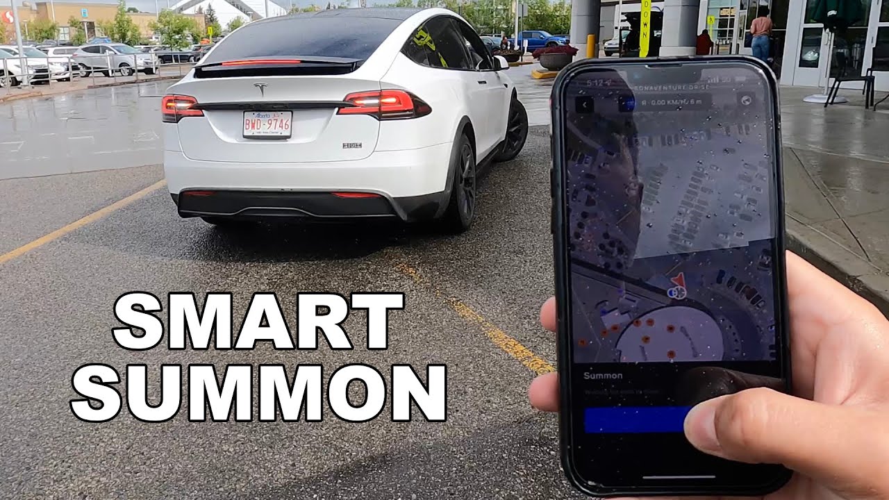 Умный вызов Tesla на парковке торгового центра &mdash; работает ли он на самом деле?