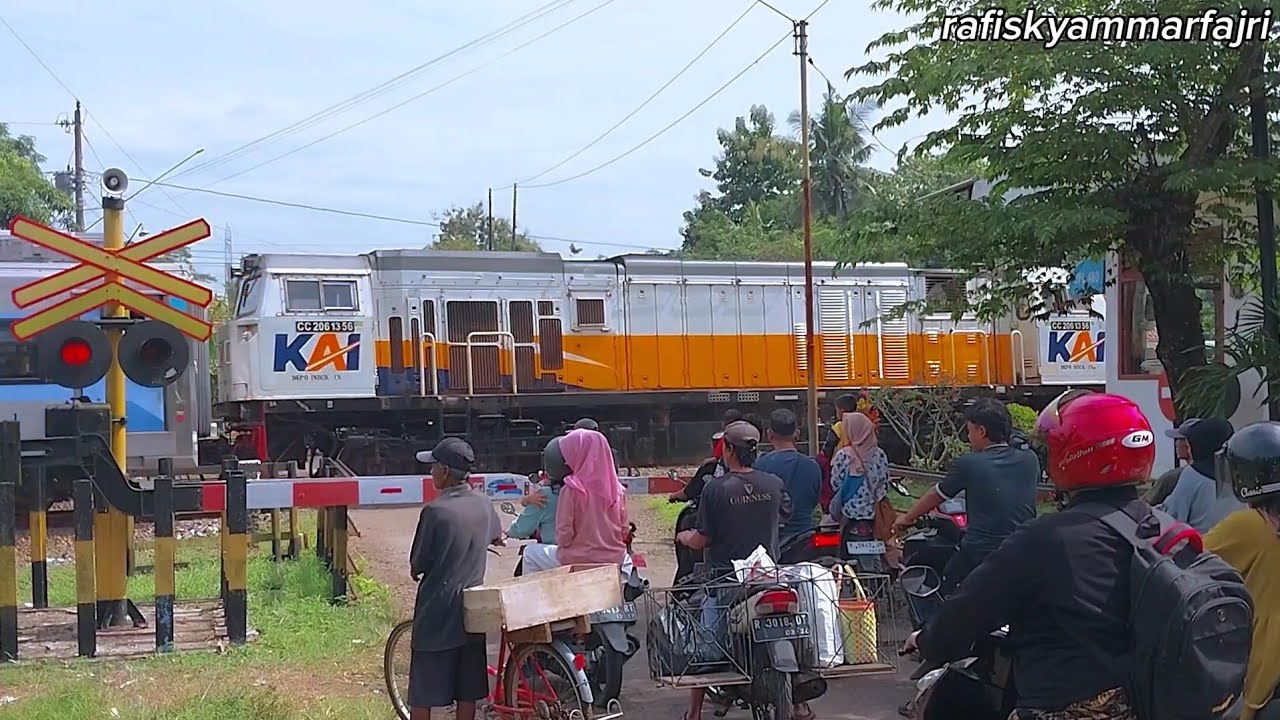 Palang Pintu Kereta Api | Railroad Crossing | Maret2026 | Ka Rangga Jati