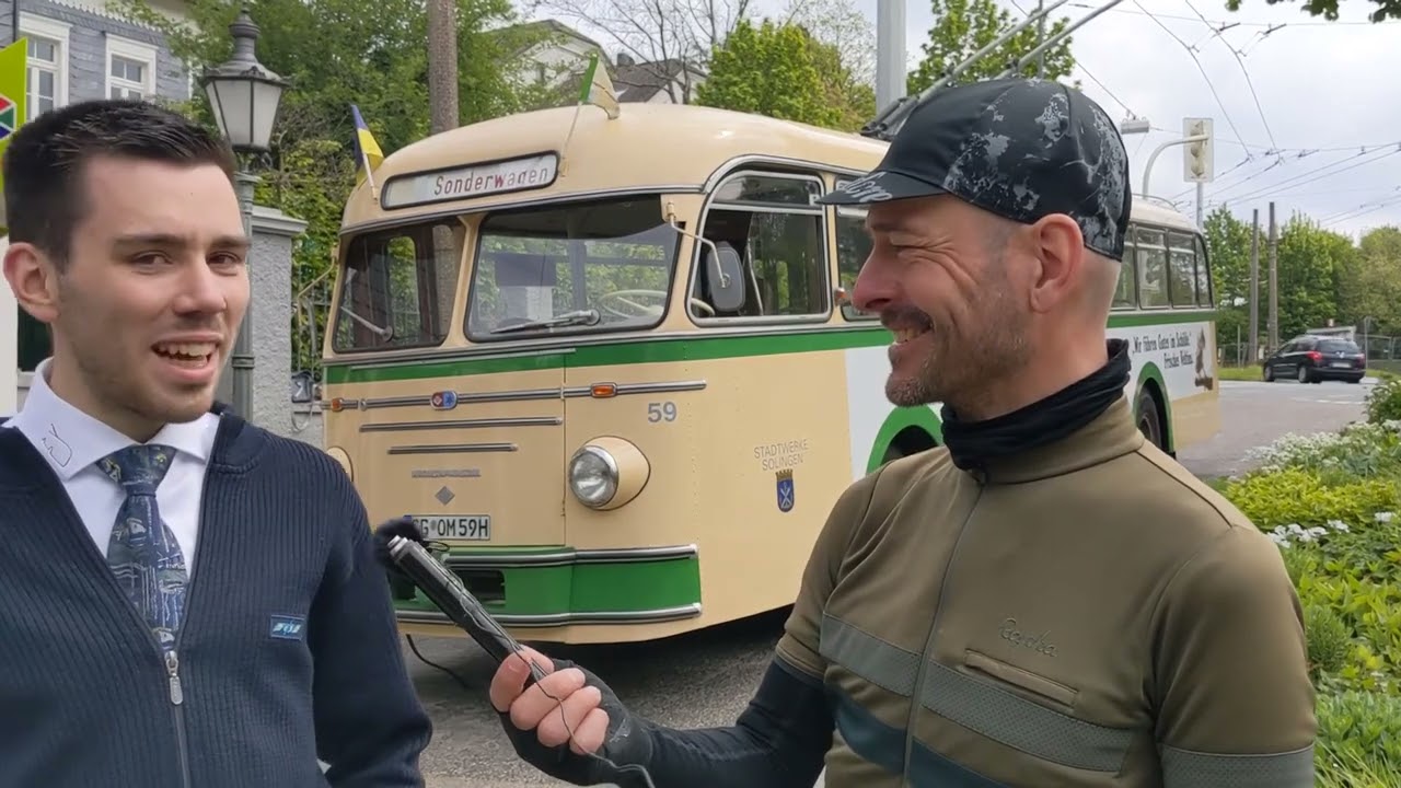 20 x Deutschland // Tag 6: Ein historischer Obus in Gräfrath! Extra für unsere Aktion! Wow! 😍