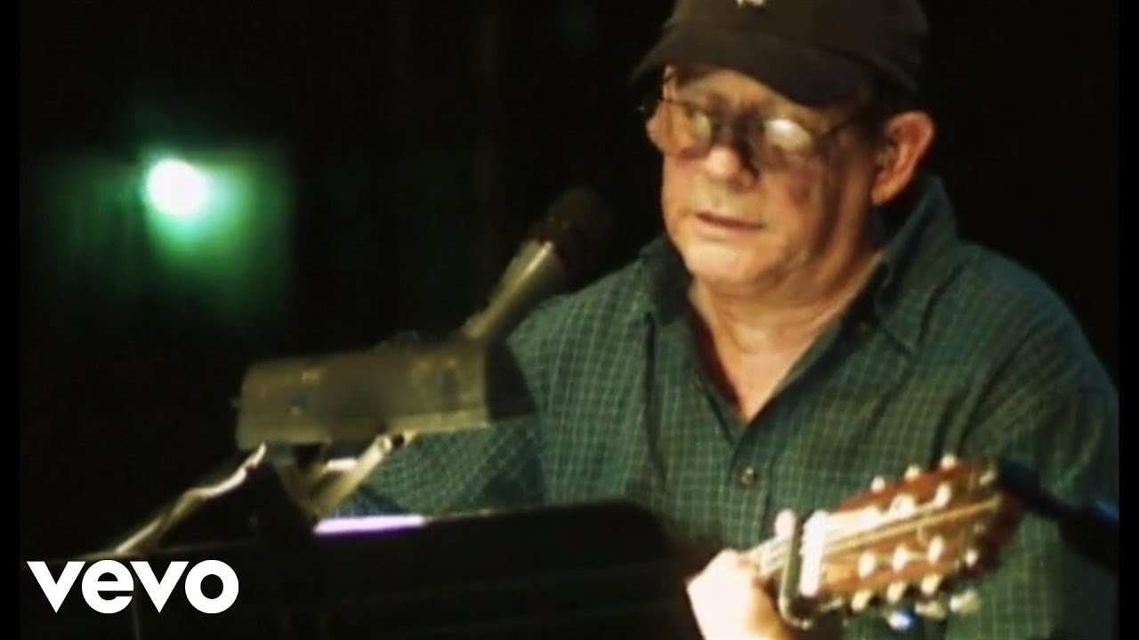 Silvio Rodríguez - Días y Flores