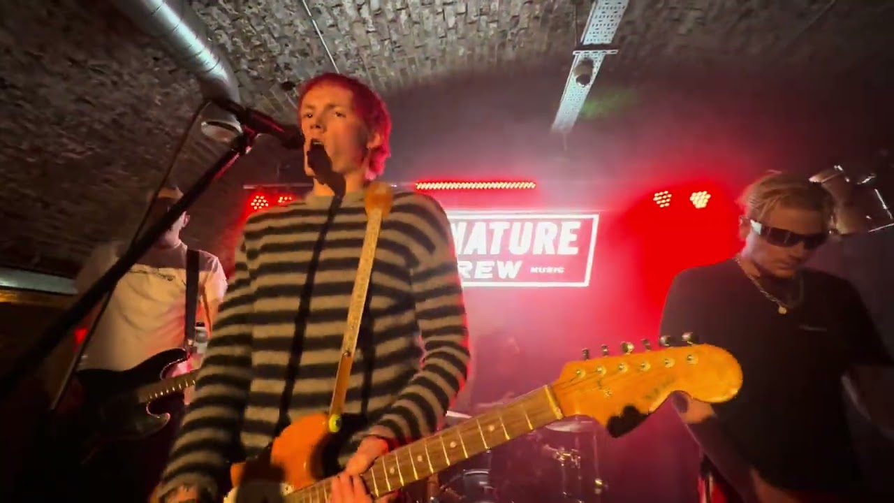 Bleech 9:3 - No Surprise (Live at Signature Brew Haggerston, London 22/01/2026)