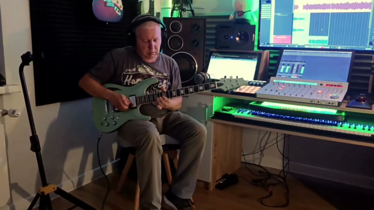 Still waiting at the door ( Instrumental, COVER )