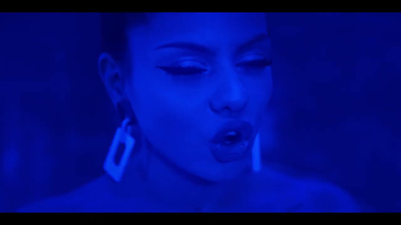 Hellen - Aroganta (video oficial) 2021