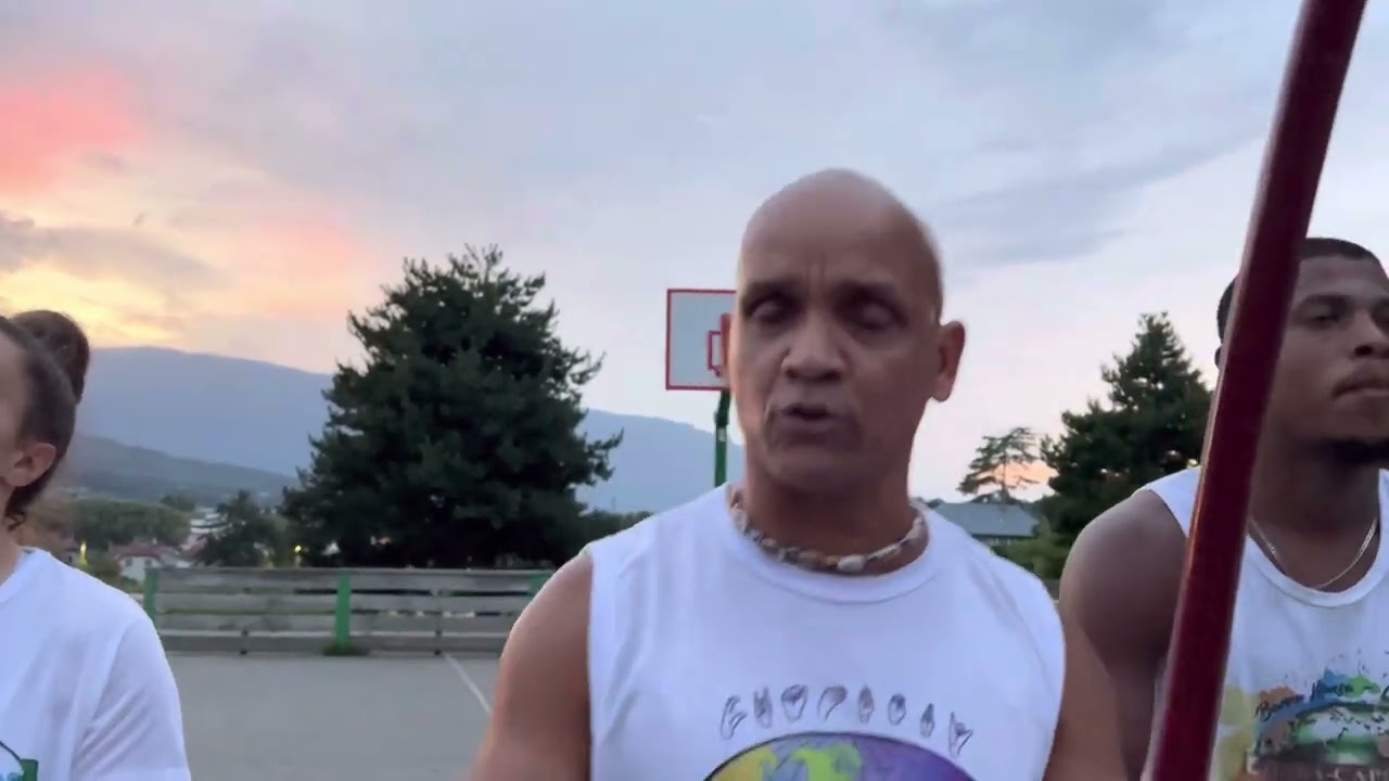 Mestrando Pretinho(Abadá-Capoeira) Os Três São Bento