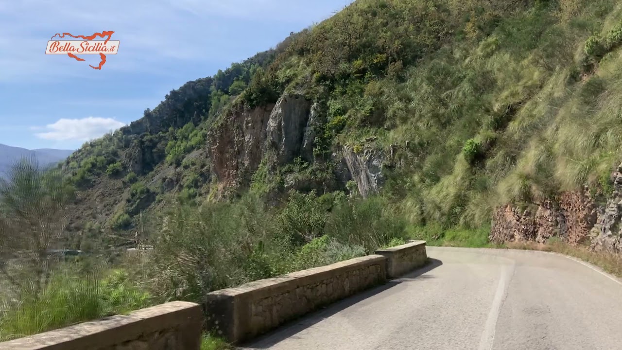 La strada mozzafiato che conduce a Longi | 4k