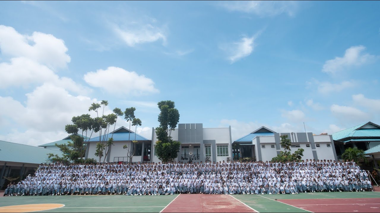 ARJANAVASATYA'S VIDEO ANGKATAN 19 [ SMAN 8 BATAM ]