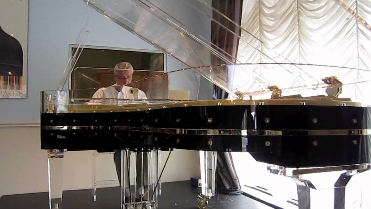 Gene Dinovi | Schimmel Plexi