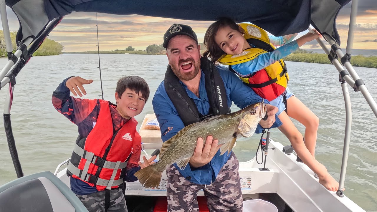 LOGAN RIVER Boat Adventures with the Kiddos | FISHING | CRABBING | BOATING | Ep 80