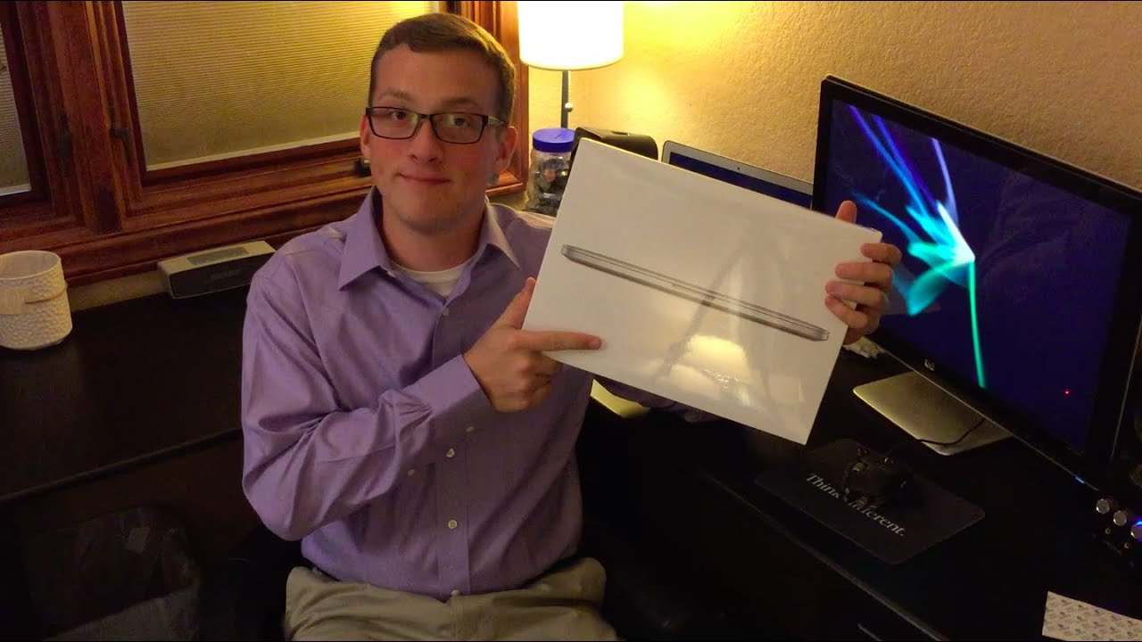 Unboxing: MacBook Pro with Retina Display