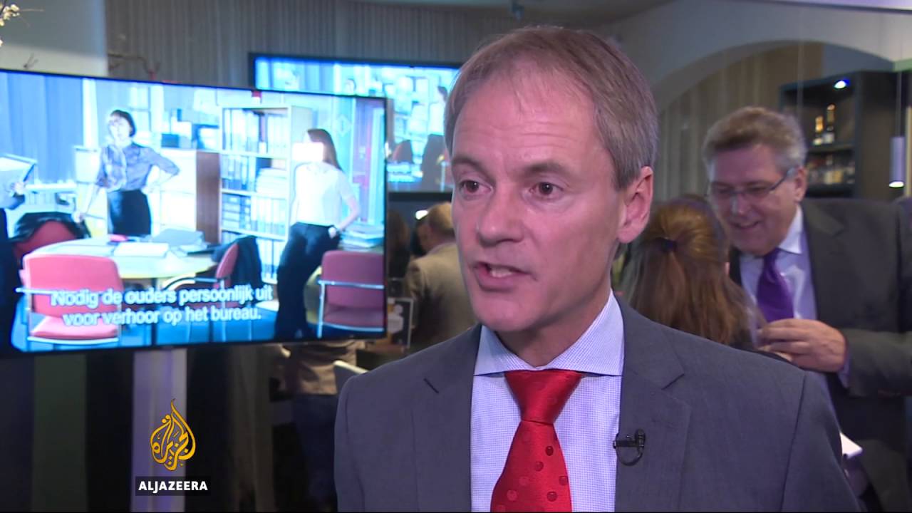 Dutch firmly reject EU-Ukraine deal in referendum