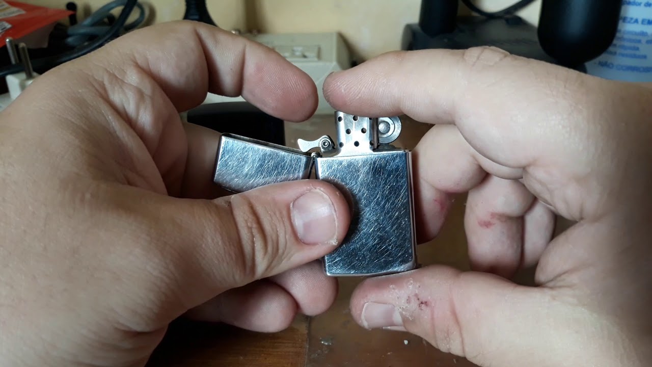 Descubra porque seu isqueiro zippo não funciona direito.