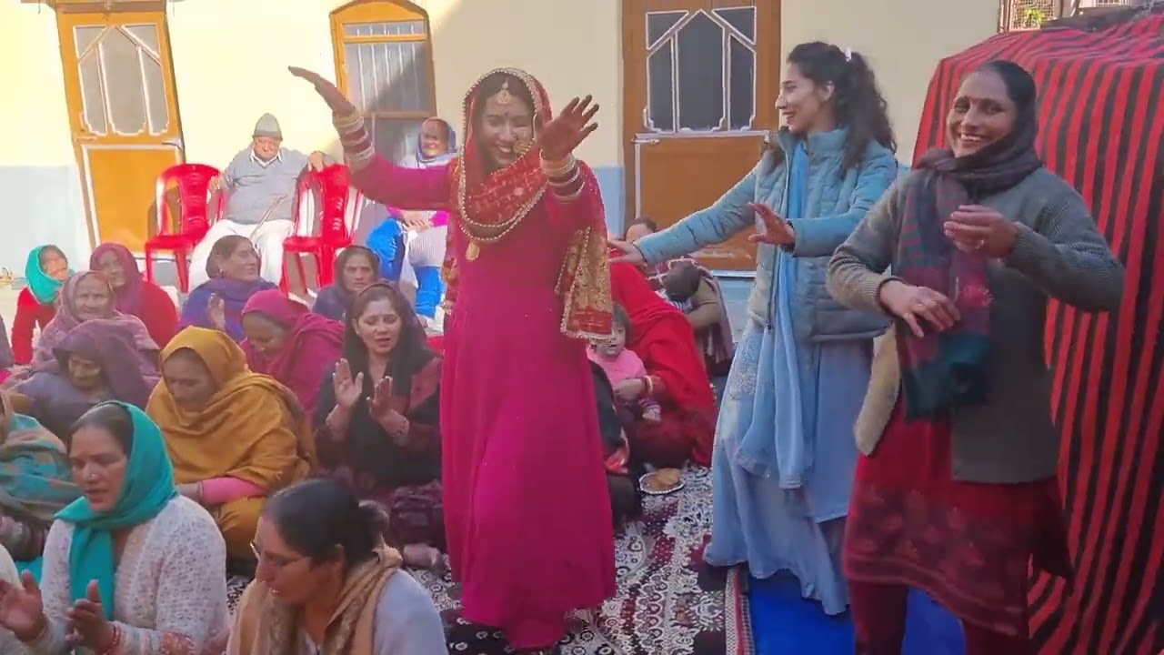 #bhajan कीर्तन में सुनिए रौनक लगाने वाले भजन #kirtan 🙏🏻