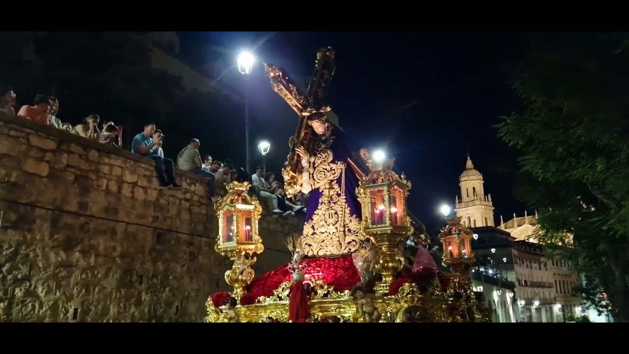 Nuestro Padre Jesús El Abuelo por la calle Carrera de Jesús - Magna de Jaén 2025 Parte 1