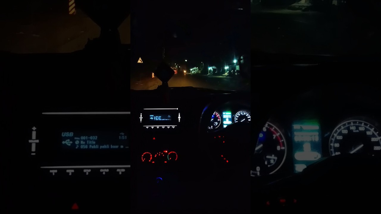 New ertiga in highway night drive #newertiga #nightdrive #travel #carreview #carlights #trending