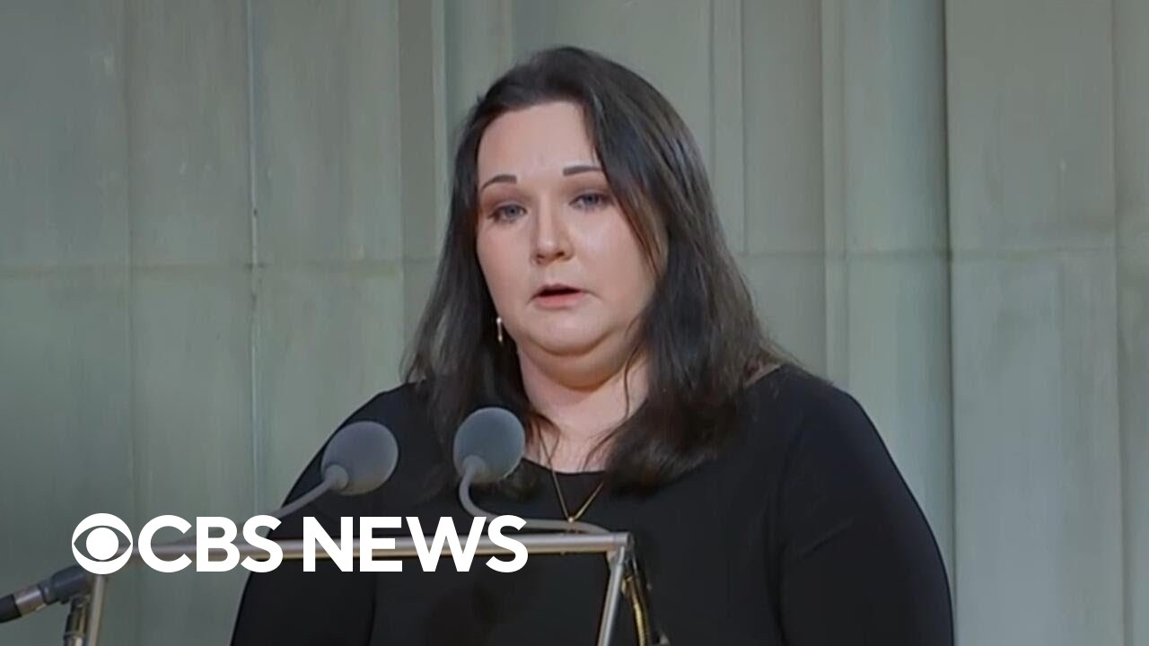 Watch: Lindsey Graham's niece delivers emotional tribute to late senator