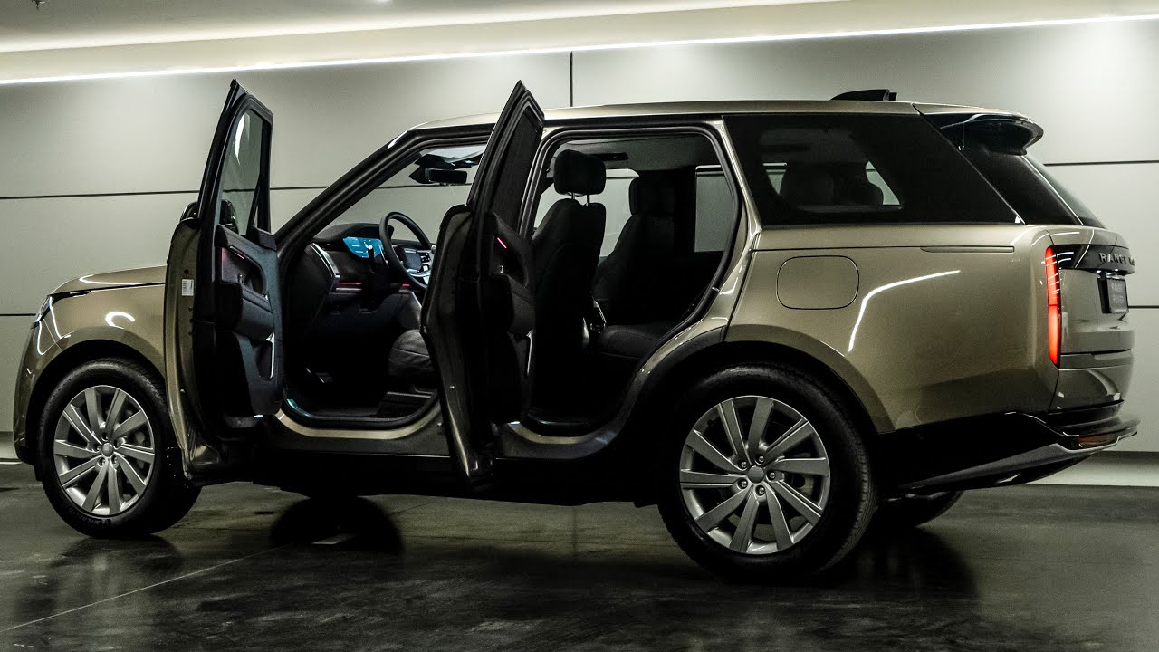 2024 Range Rover PHEV - Luxury SUV in Detail 4K
