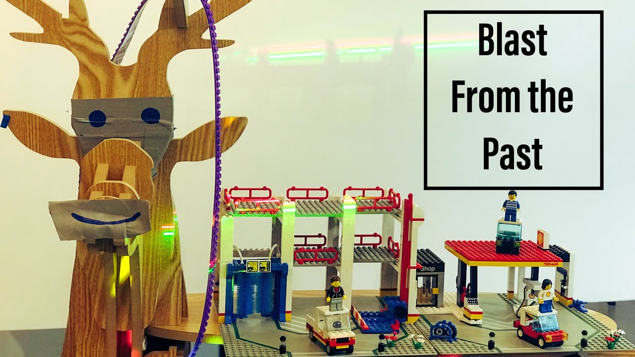 Metro Park and Service Tower - A Retro Brick LEGO Review 6394