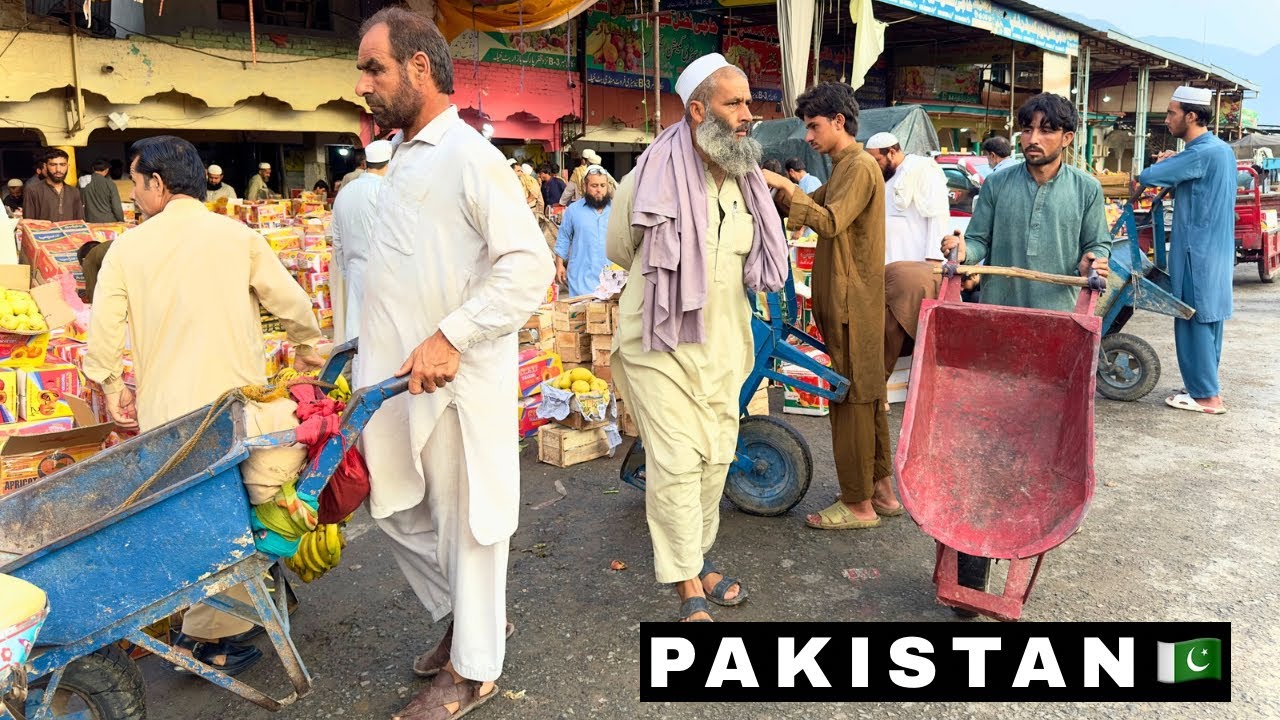 Pure Life In Batkhela Pakistan : 4K Walking Tour || Malakand || KPK 
