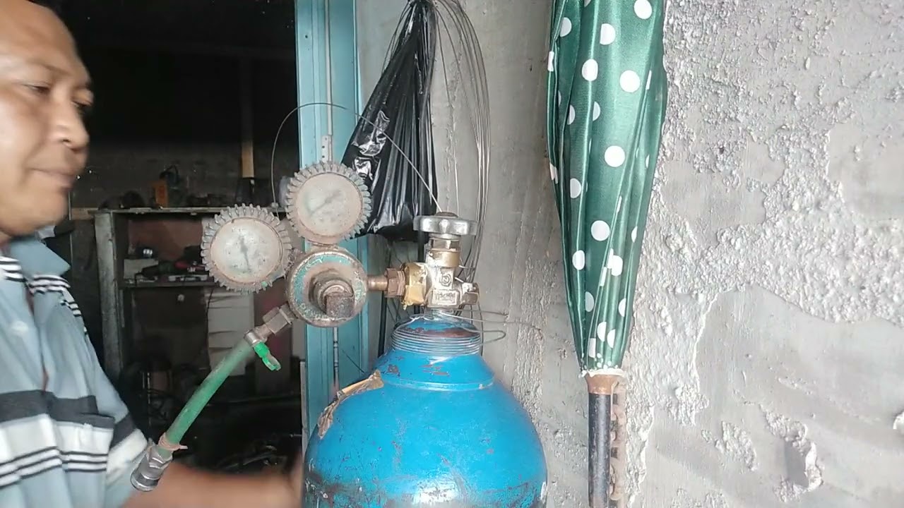Penting. Cara menangani regulator oksigen bocor.