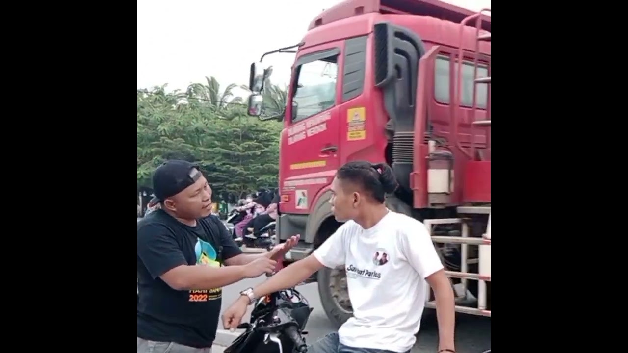 Film komedi pendek lampung SANAK PEKON KUKHUK KOTA // Arman Asisten Parles