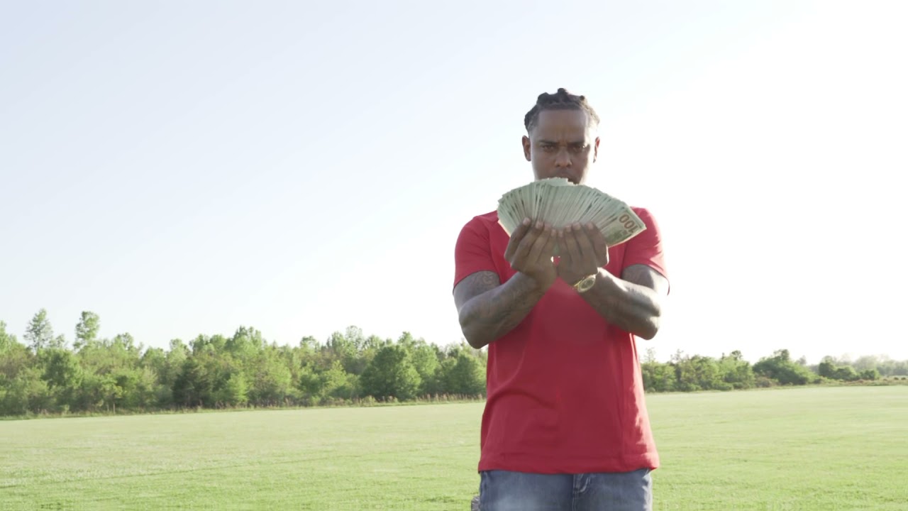 Bo Money Slicksta • Out My Sleeve
(Video)