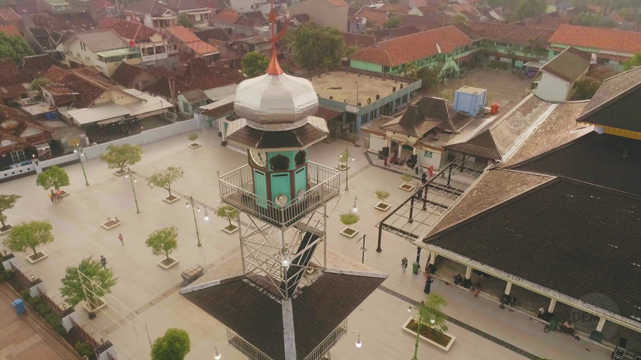 Masjid Agung Demak Full HD