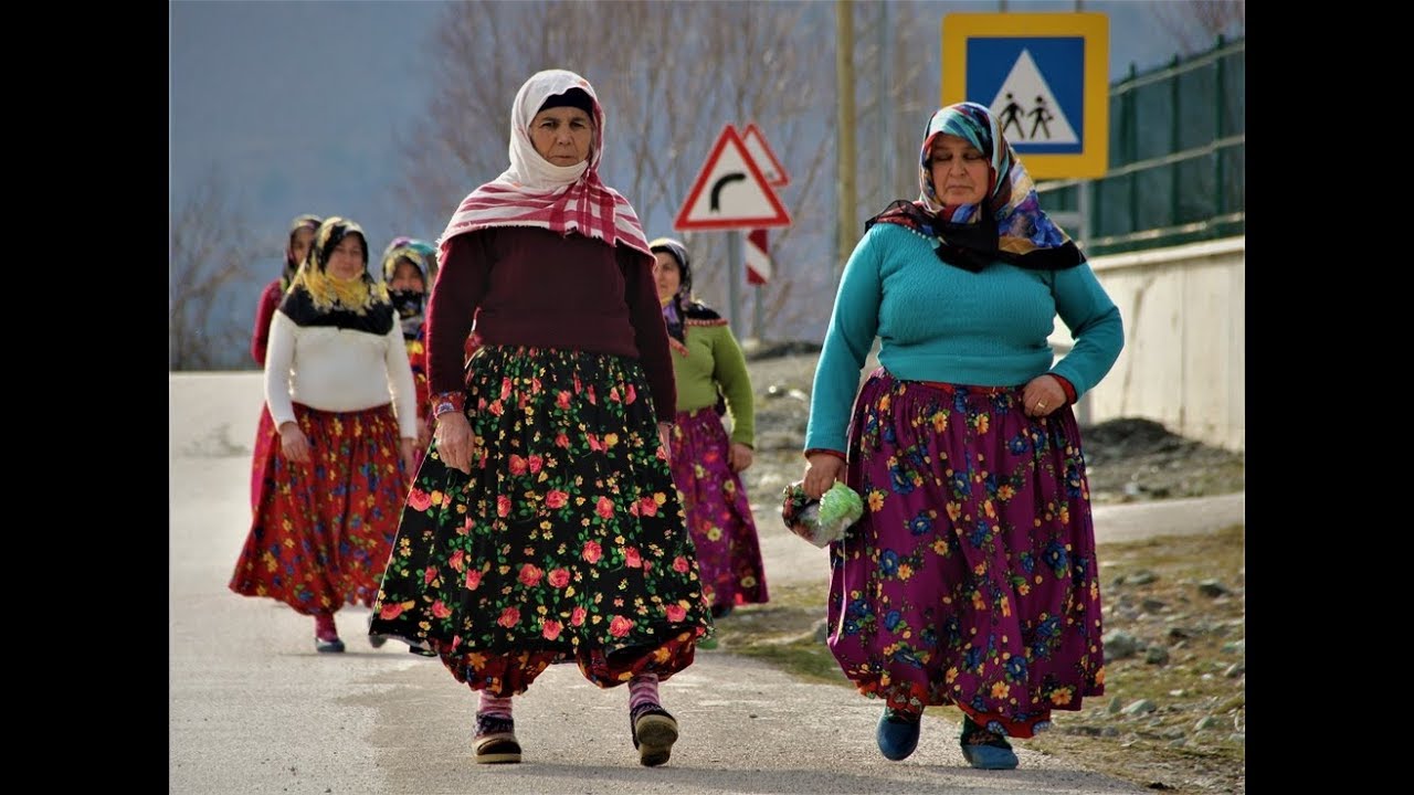 Osmanlı Kadınlarının Geleneği Bu Köyde Devam Ediyor