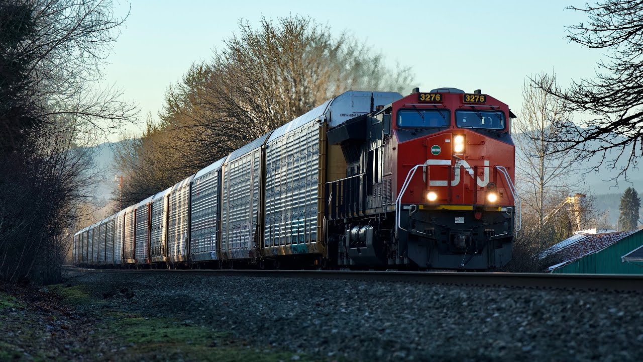 CNR Train Spotting HD: CN 3276 East, M356 highballs Hampton BC: 4/5 2026/1/23