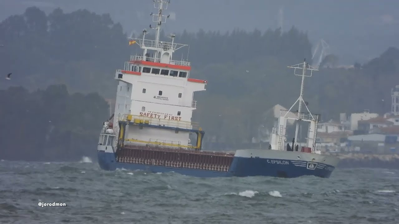 General cargo ship C. EPSILON in anchorage ground Ares bay [4K]