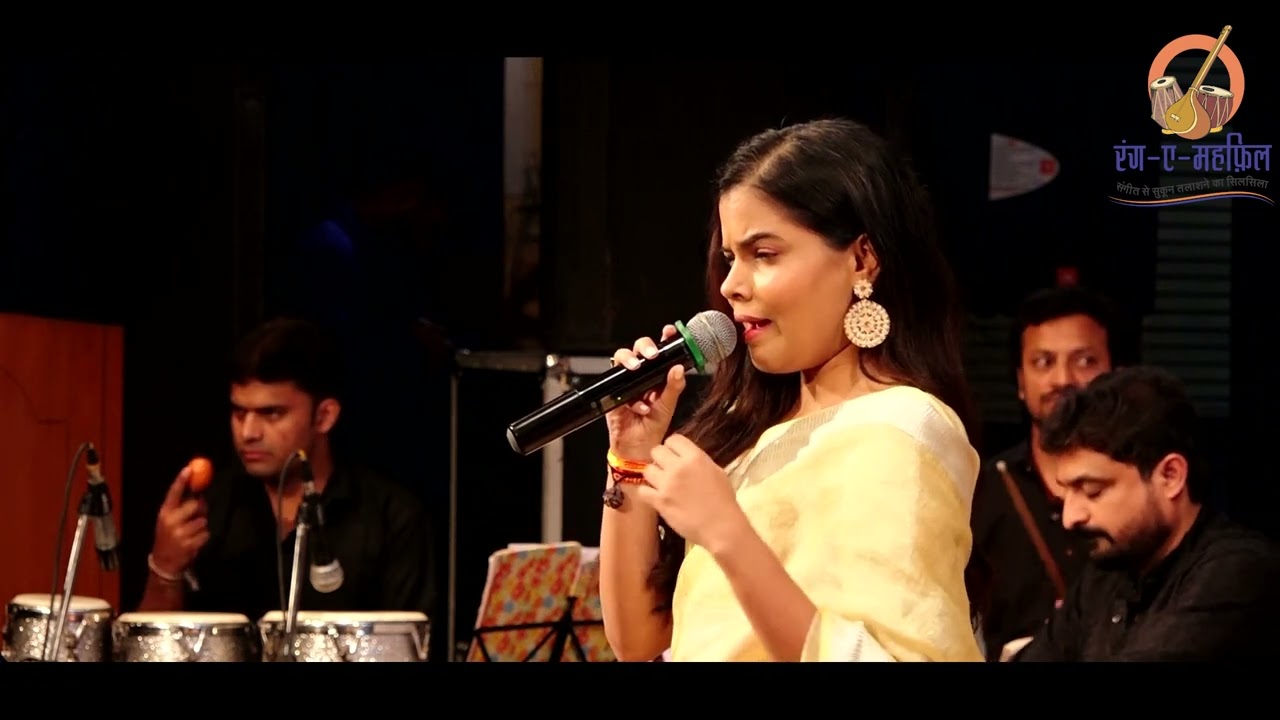Rasme Ulfat Ko Nibhaye Kese | Prajakta Satardekar || Rang E Mehfil
