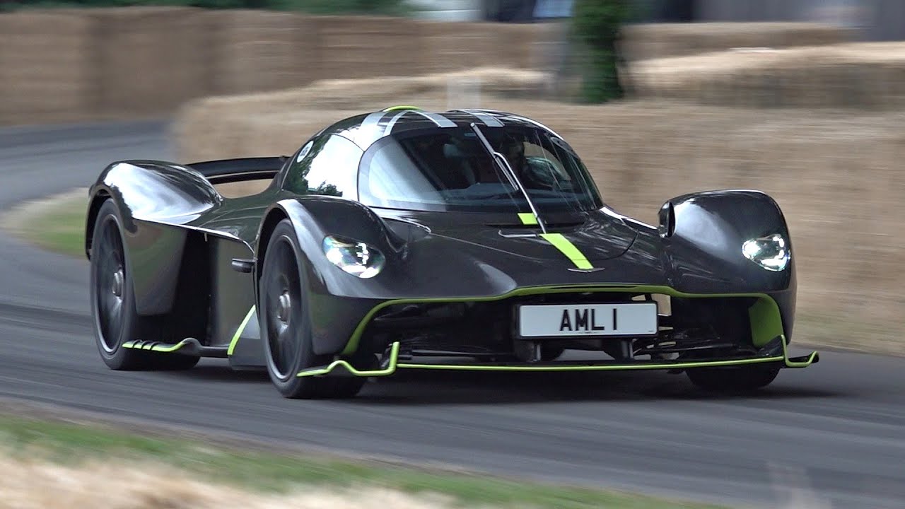 11,100rpm F1-inspired Aston Martin Valkyrie V12 SCREAMING Sounds @ Goodwood Hillclimb *VOLUME UP*