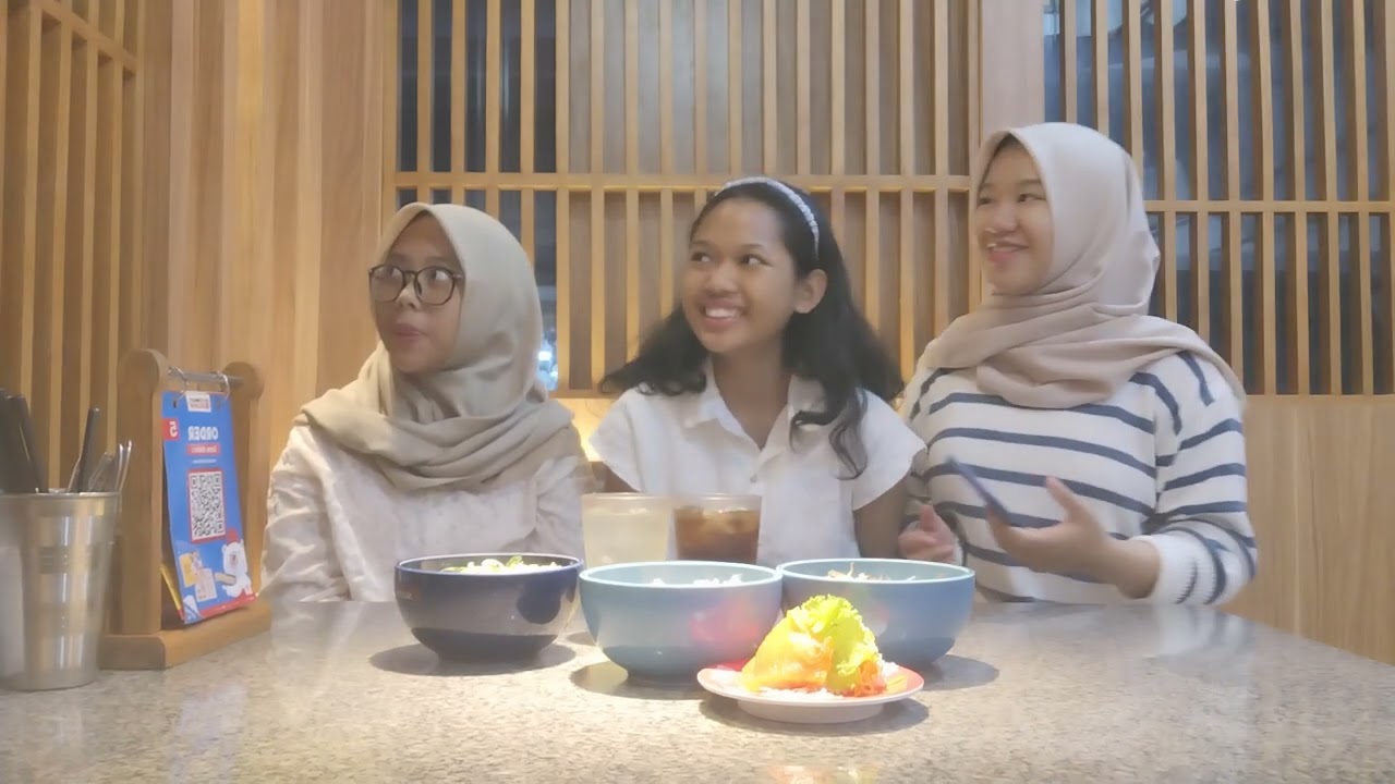 quality time sambil mam susi😋 | first time coba raw salmon bjir