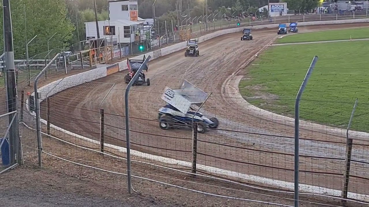 Feature, Modifieds, Huntly, 31-1-26,  15 laps