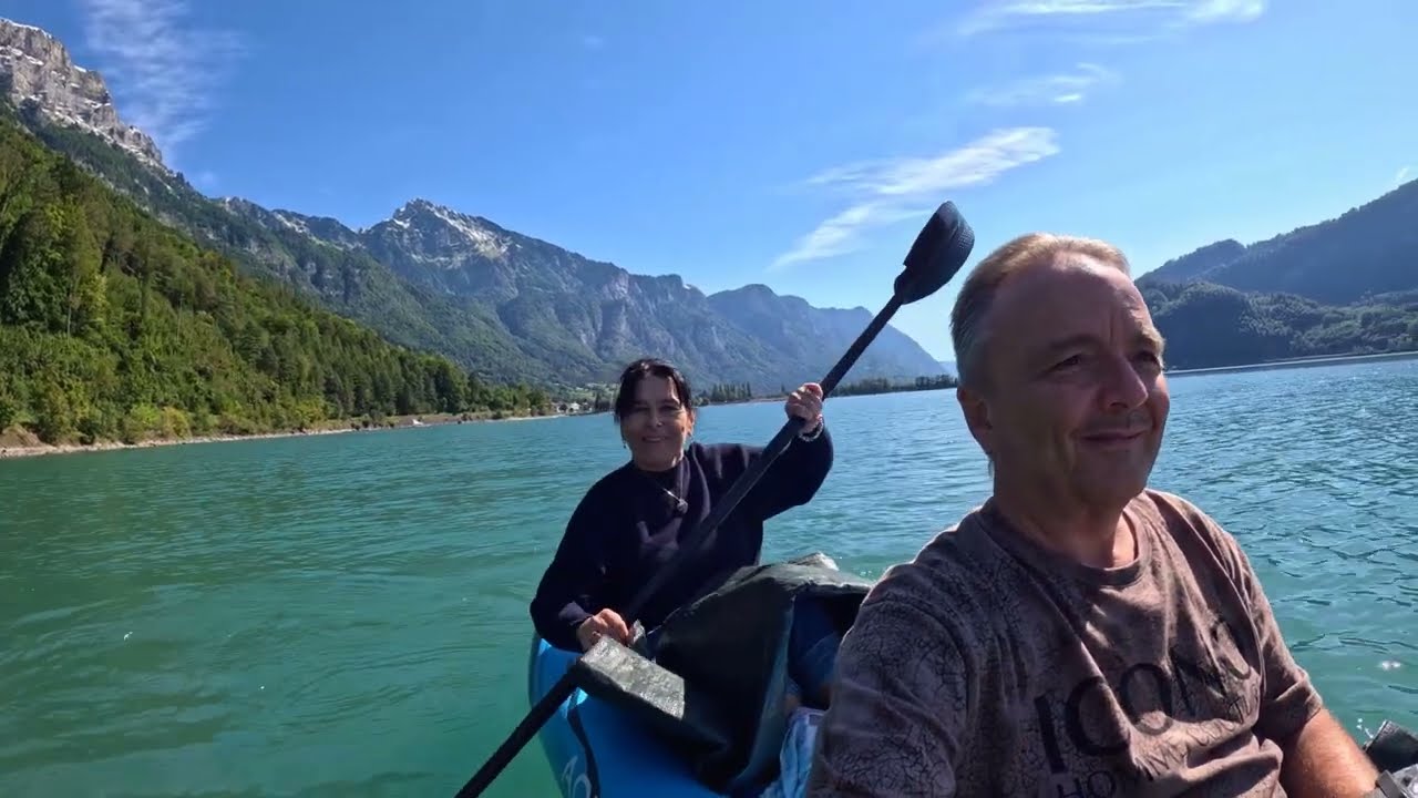 Mit dem Kajak auf dem Walensee
