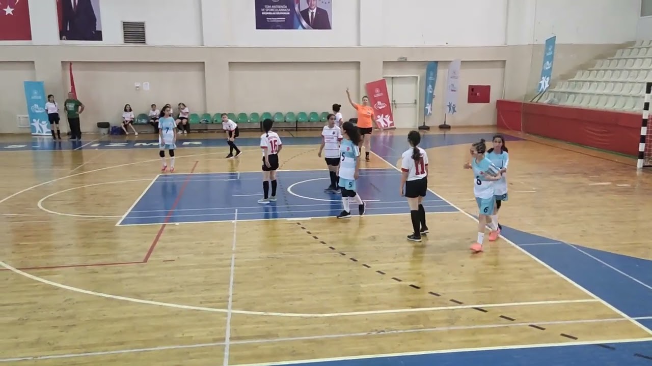 manisa-denizli küçük kızlar hentbol maçı
