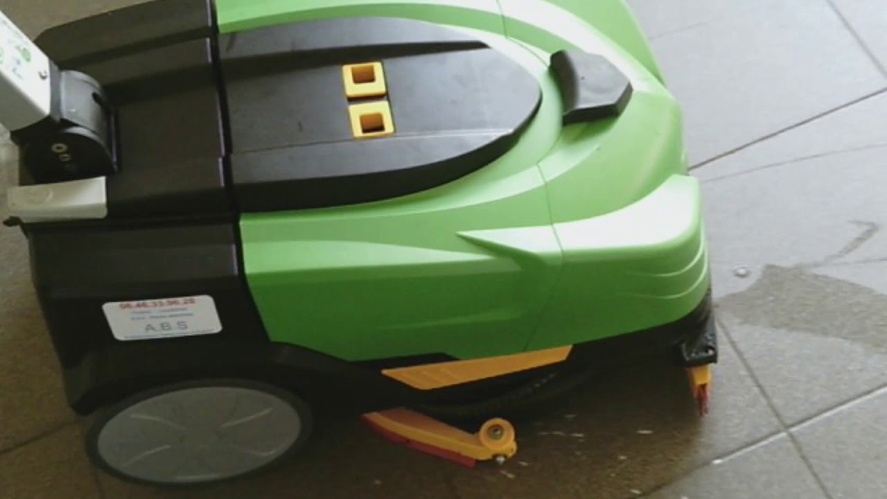 Autolaveuse + balayeuse compacte pour petite surface