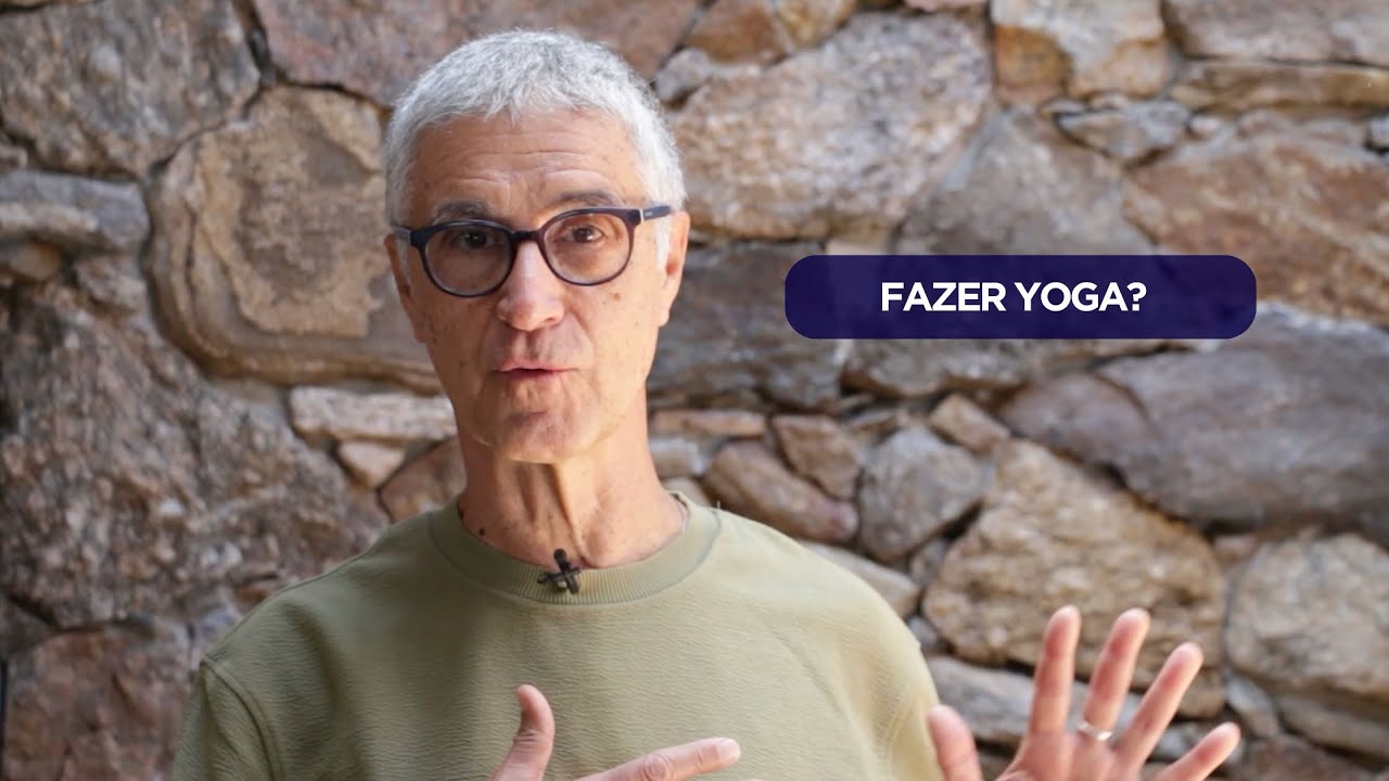 Por que a prática do yoga é mais sobre escutar do que sobre fazer?