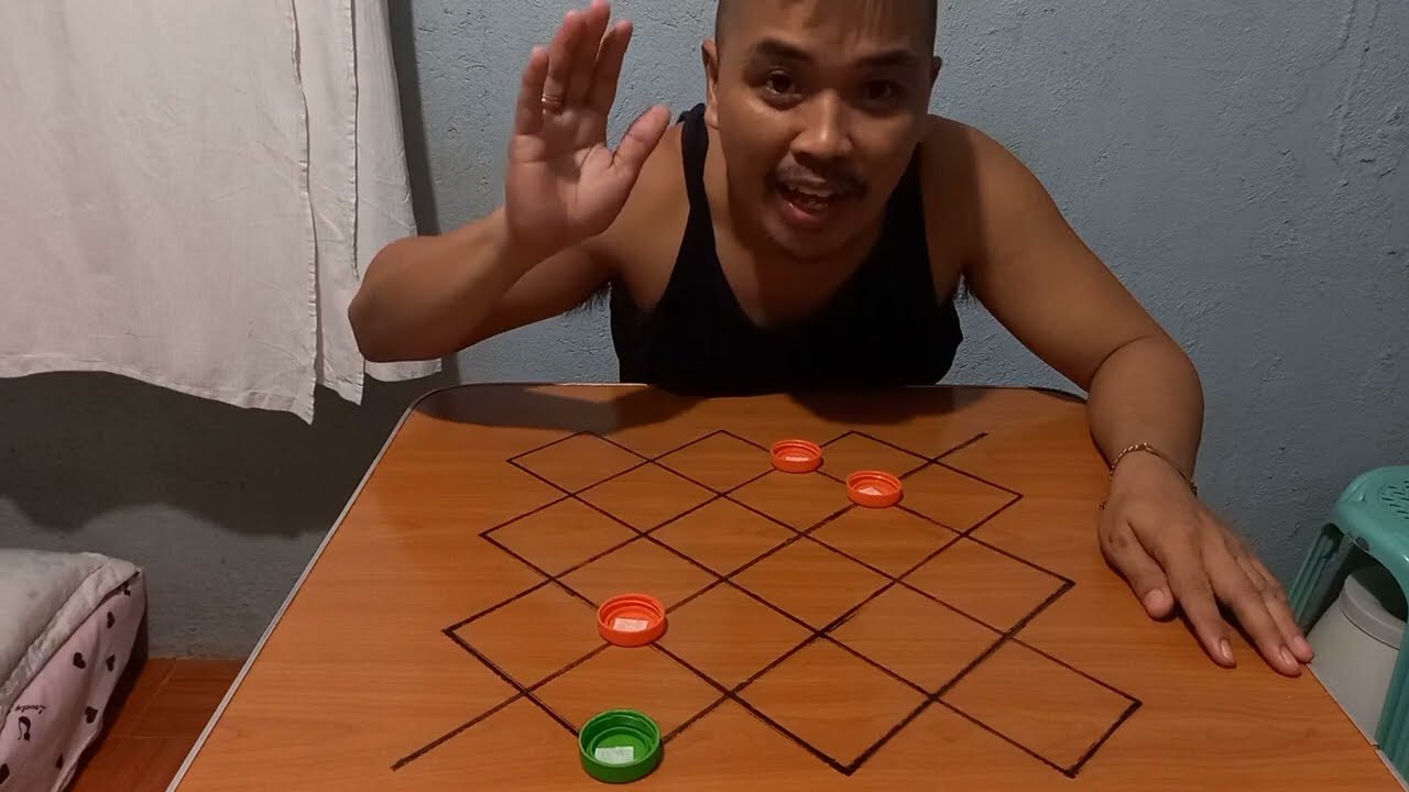 179. DAMA HARD PUZZLE  12 MOVES CAPTURE 3 VS 1